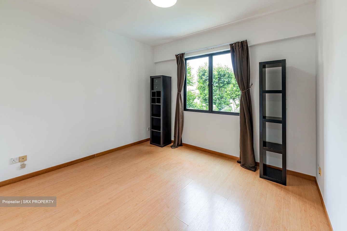 Central Grove (D14), Condominium #487006351